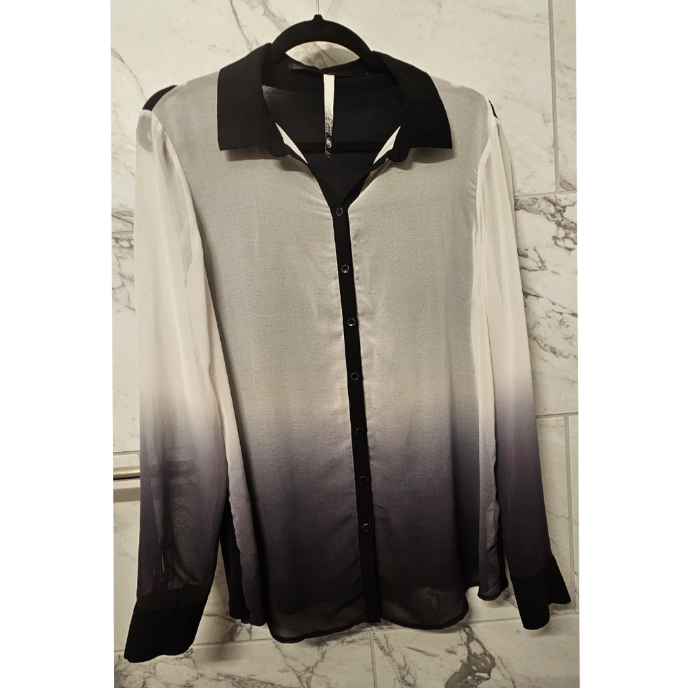 Kensie Black and White Ombre Button Down Shirt